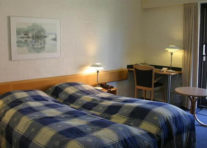 霍夫伯格克罗酒店